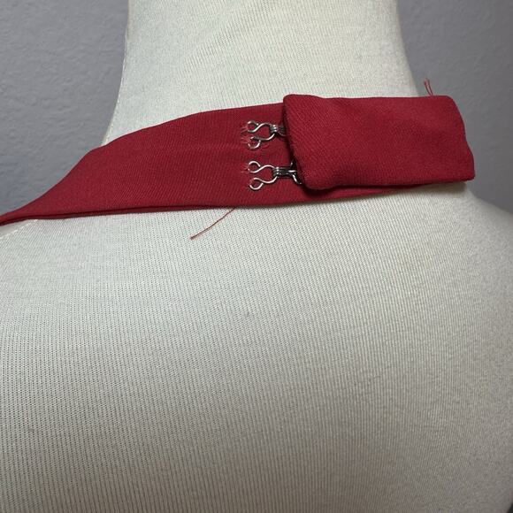 Vintage TONY BOWLS Sequin Cut Out Red Halter Cocktail Dress Pageant HOCO Formal - Picture 13 of 17